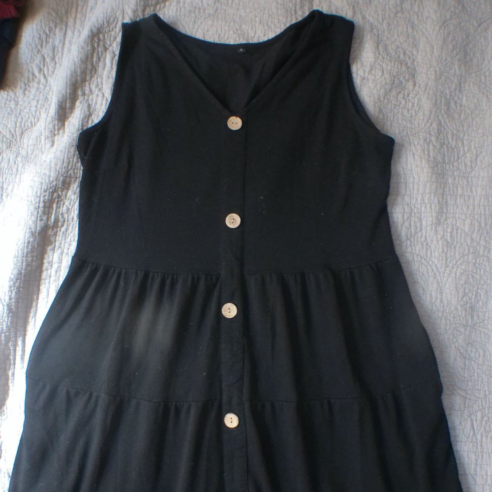 Comfy Casual Black Dress
